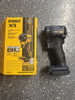 Dewalt XR Black 1/4” QUIET HYDRAULIC IMPACT DRIVER. Tool Only. ***Not Negotiable***
