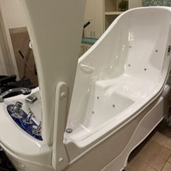 Therapy Room Bathtub 