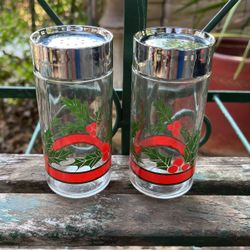Vintage Holly Berry Salt And Pepper Shakers. Christmas Table Scape.