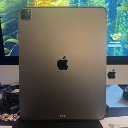 iPad Pro 12.9-inch 5th Gen For Sale 