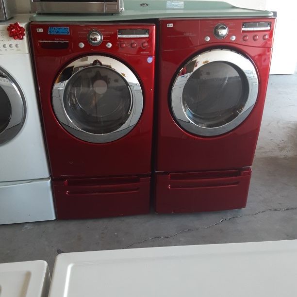 Lg Front load Washer And Electric Dryer Sets