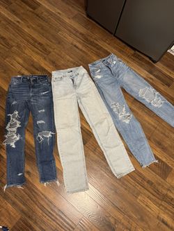 3 Jeans From American Eagle Jeans All 3 The Same Size