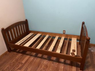 Wooden twin bed $40