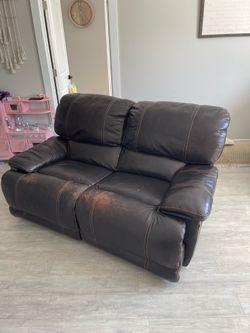 Couch recliner