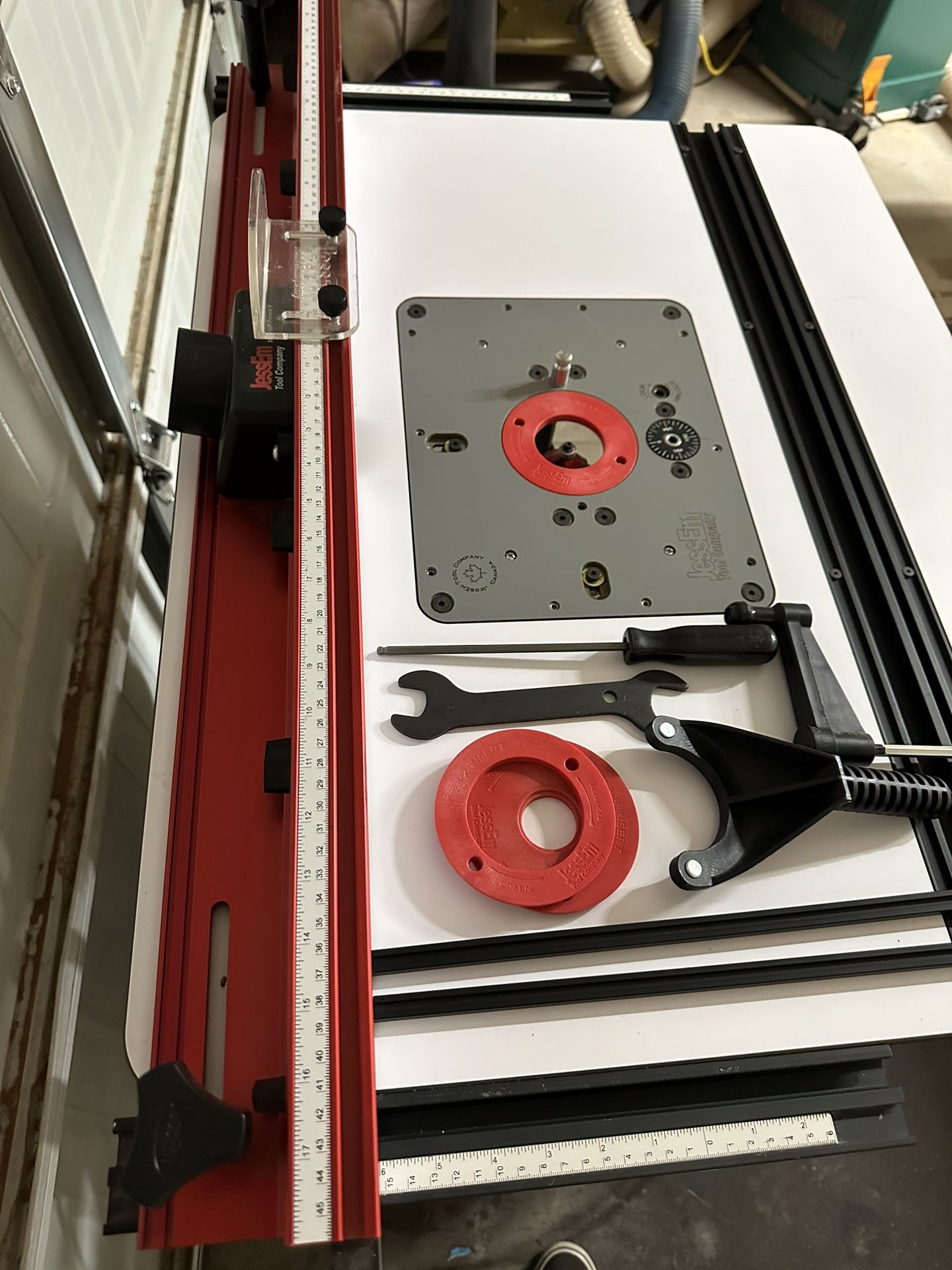 Jessem Router Table And Lift With Dewalt DW618PKB Router Kit. for Sale