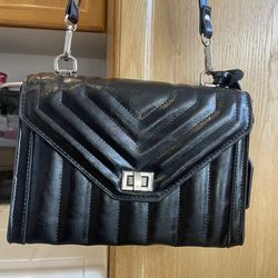Black crossbody purse