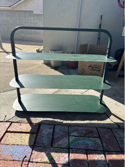 Shoe Rack or Plant Rack (indoor/outdoor)
