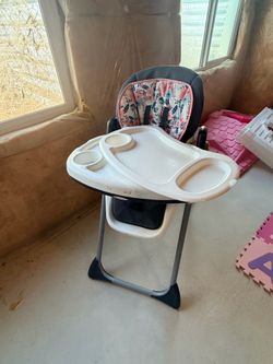BabyTrend Highchair