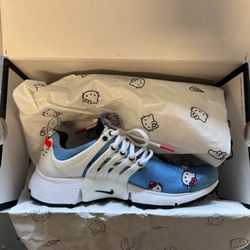 Hello Kitty Nike Shoes