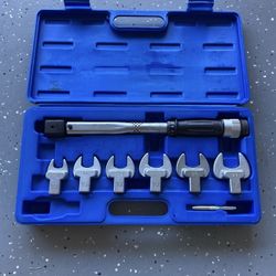 Yellow jacket Torque Wrench Kit