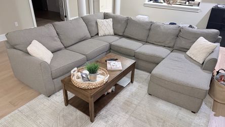 Kevin Charles Sectional w/ Chaise (Gray/Greige)
