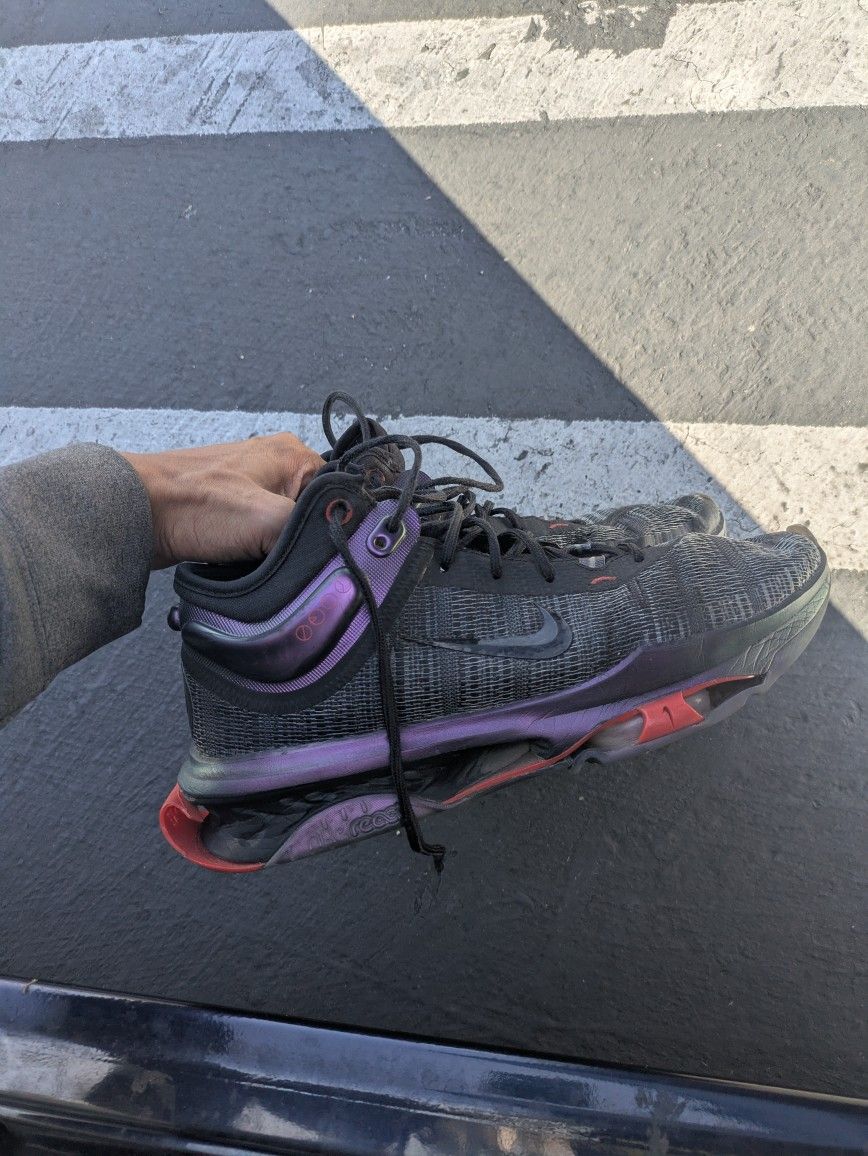 Nike GT Jump 2 Size 12