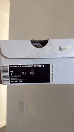 Vapormax size 7 Women
