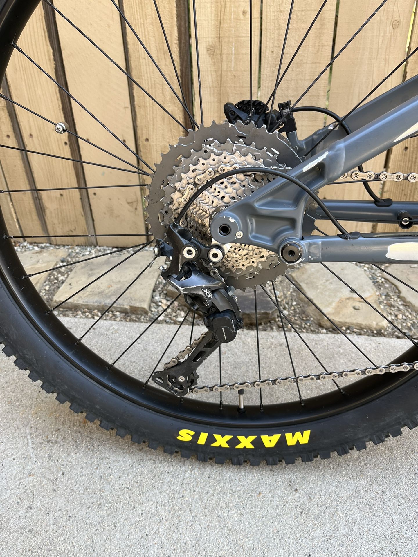 2019 Felt Redemption E30 Electric Mountain Bike for Sale in Los Angeles