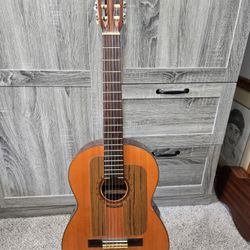 Vintage Lyle C-630 Classical Guitar