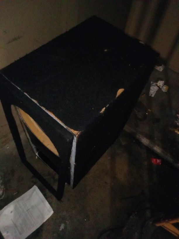 12" Subwoofer Box 