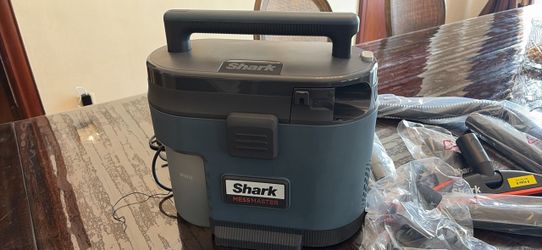 Brand New Shark MessMaster Wet/Dry Vacuum VS105QBA – Never Used