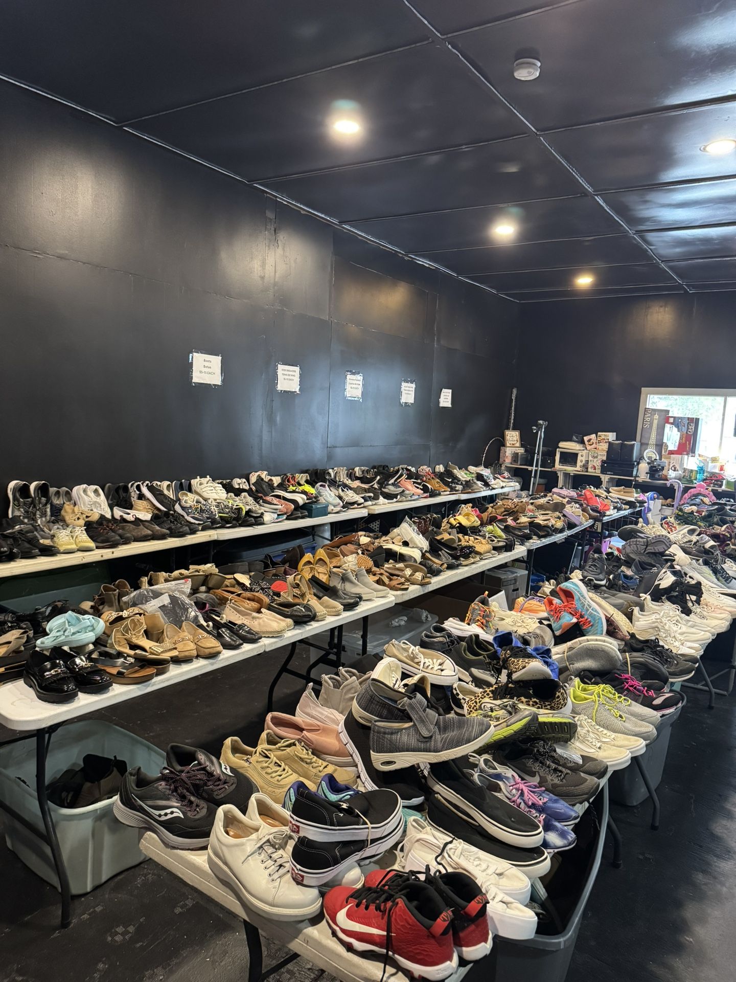 Consignment Store! Lots of Clothes, Shoes and Household Items
