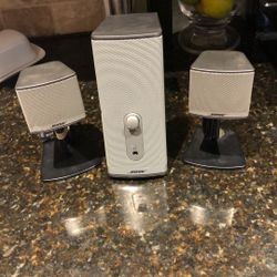 Bose Companion 2 Series ii Multimedia Speaker System (MR)