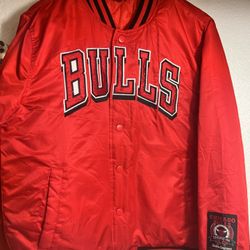Brand New Chicago Bulls Jacket Size Mens Small 