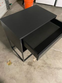 Night stands X2