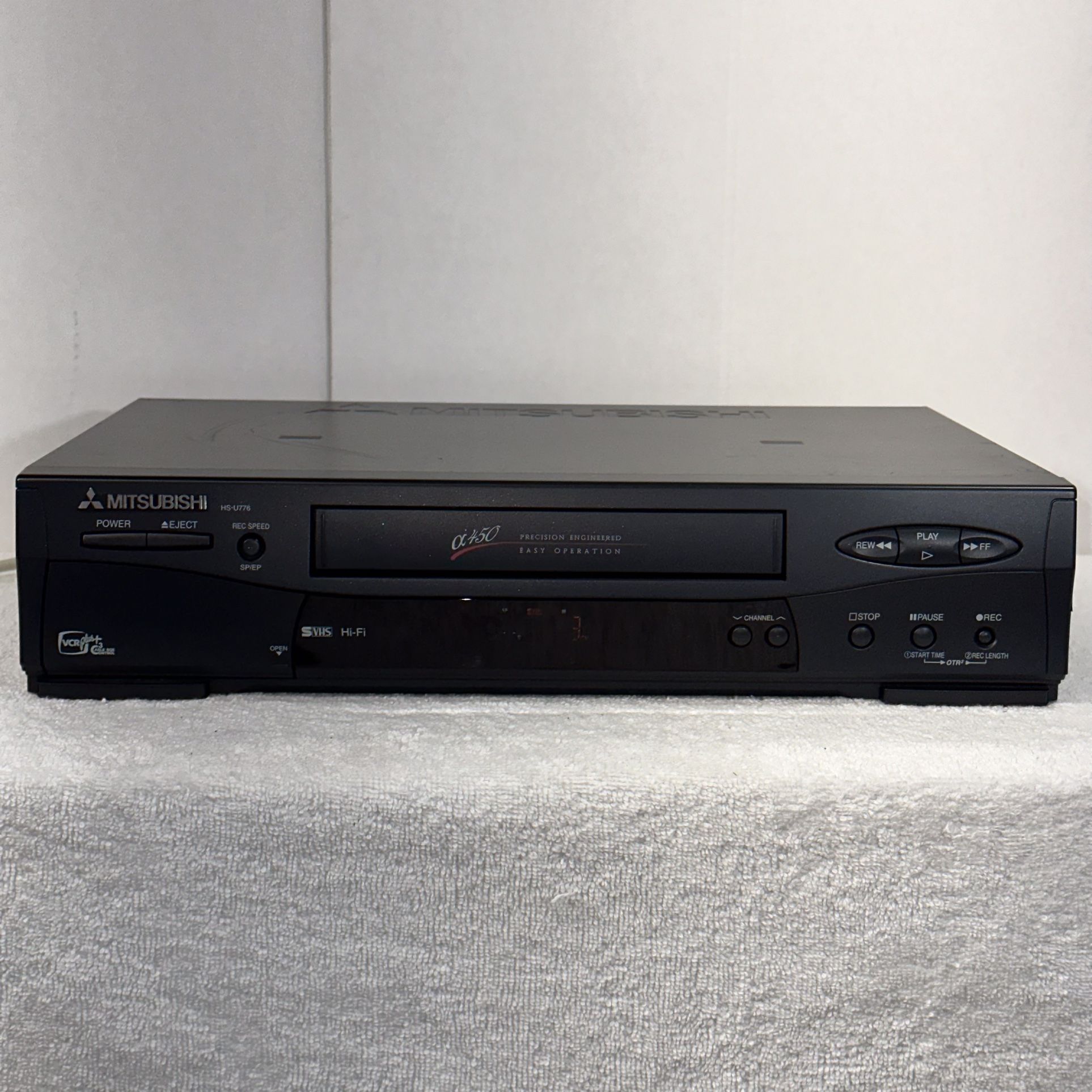 Mitsubishi S-VHS VCR—Rare—HS-U776—with remote—Very Good Condition and Great Picture