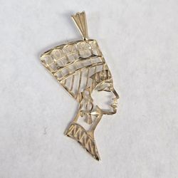 14kt Gold Nefretiti Charm