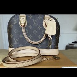 Authentic LOUIS VUITTON Alma BB Monogram Canvas Handbag