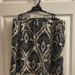 Brand New Navy/Tan Leaf Print Skirt With Built In Shorts Size XL 