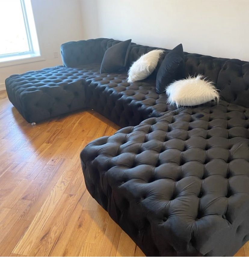 New Black Velvet Sectional Tufted Double Chaise