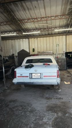 1987 Cadillac Fleetwood