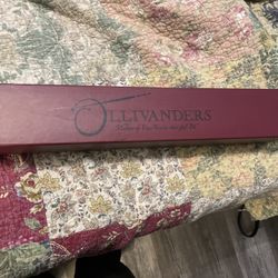 Olivanders June Snake Wand Non-interactive 