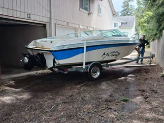 1993 Mirage Trovare Ski Boat