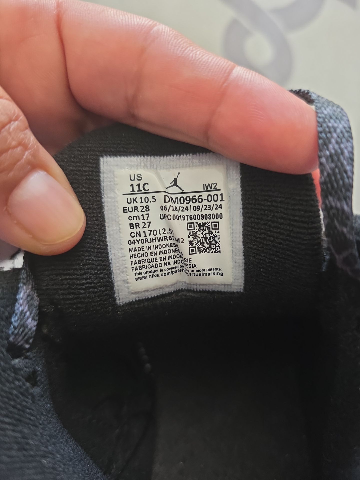 Jordan's Black cat size 11c