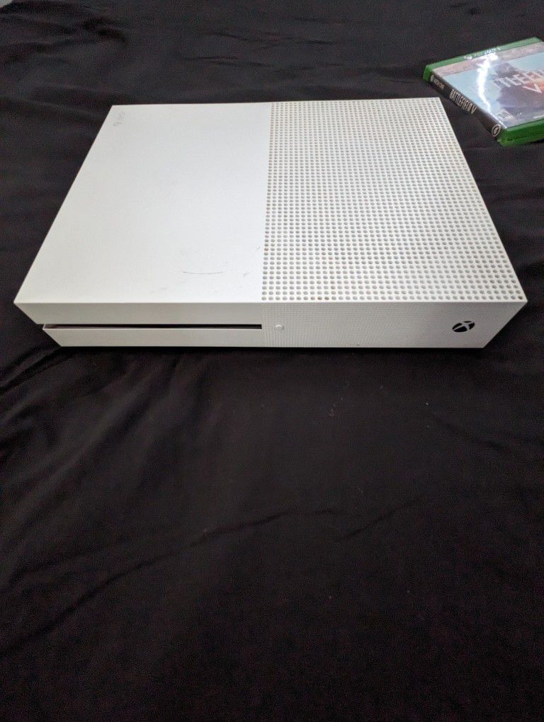 Xbox One S white