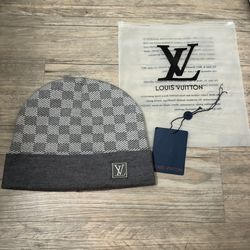 Louis Vuitton Gray White Check Beanie Hat Men One Size