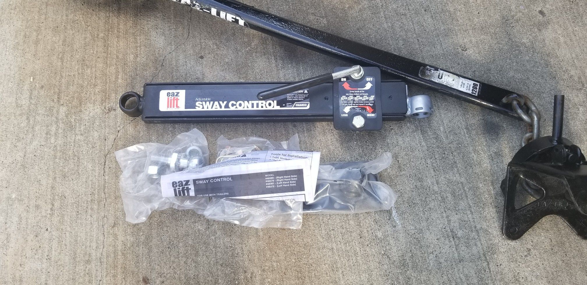 EZ Lift Weight Distribution Hitch with Sway Control for Sale in League