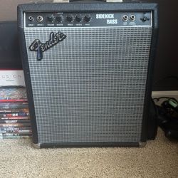Fender Sidekick bass