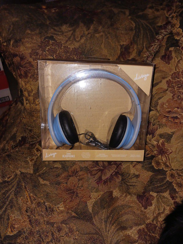 New Headphones $10