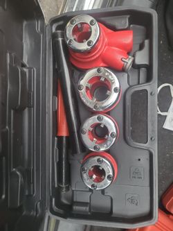 "1/2‐ "1 Pipe Threading set