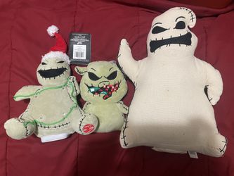 Three Oogie Boogies, Two Sing/light Up