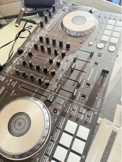 D J mixer and brand new speakers
