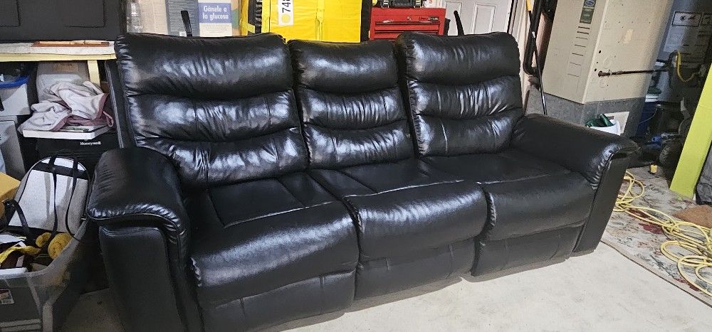 Recliner Sofa Set