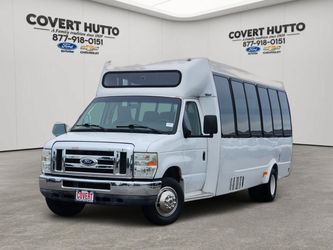 2015 Ford E-450 Cutaway