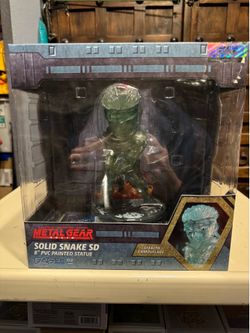 Metal gear solid snake statue