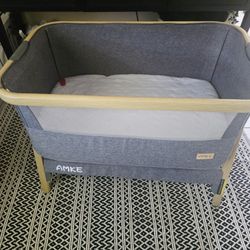Bassinet 
