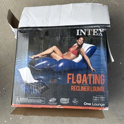 Free Open box Intex floating recliner