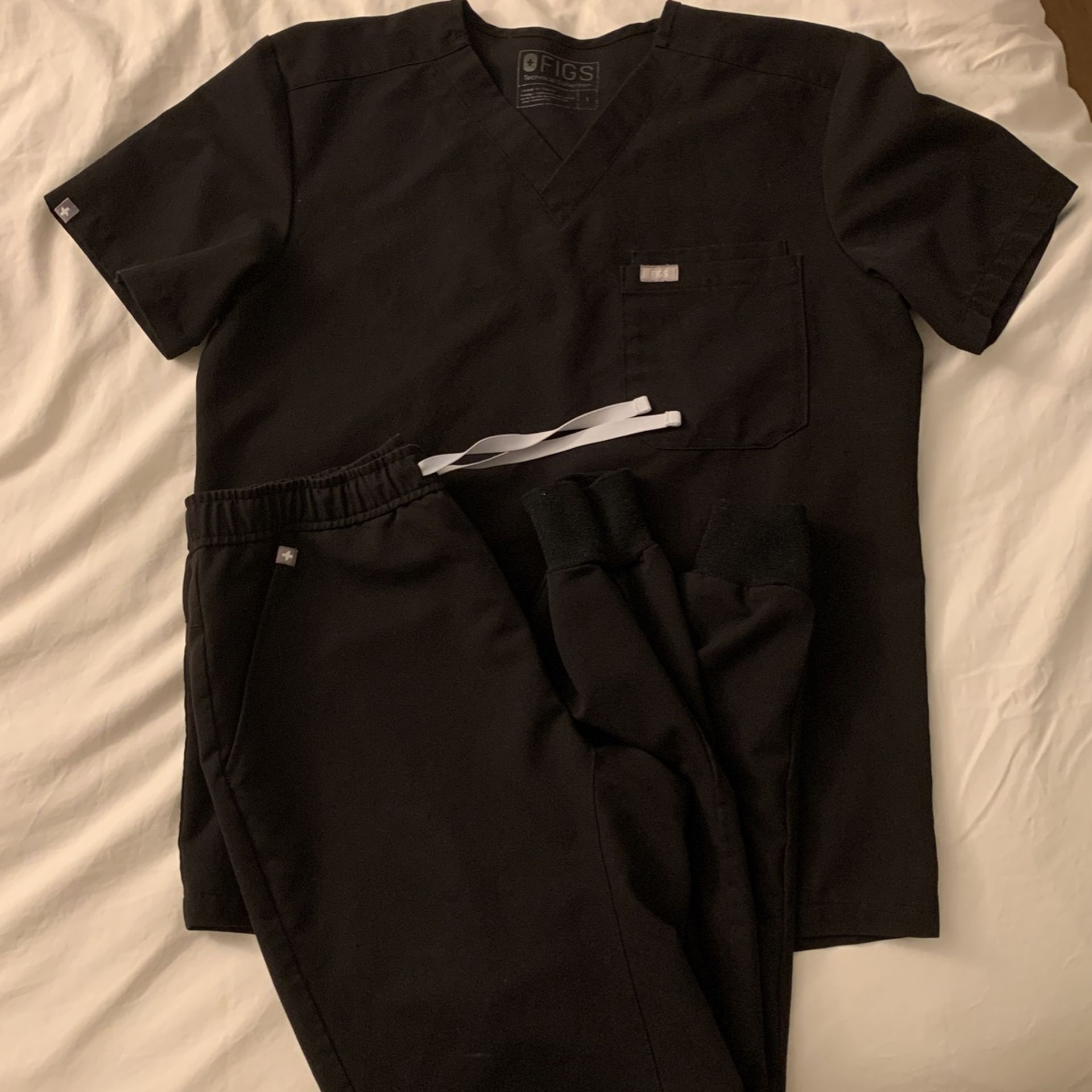 FIGS Scrubs Mens (Size S Set) Black Top And Joggers