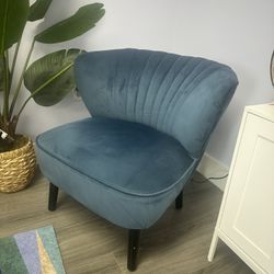 Accent Chair 