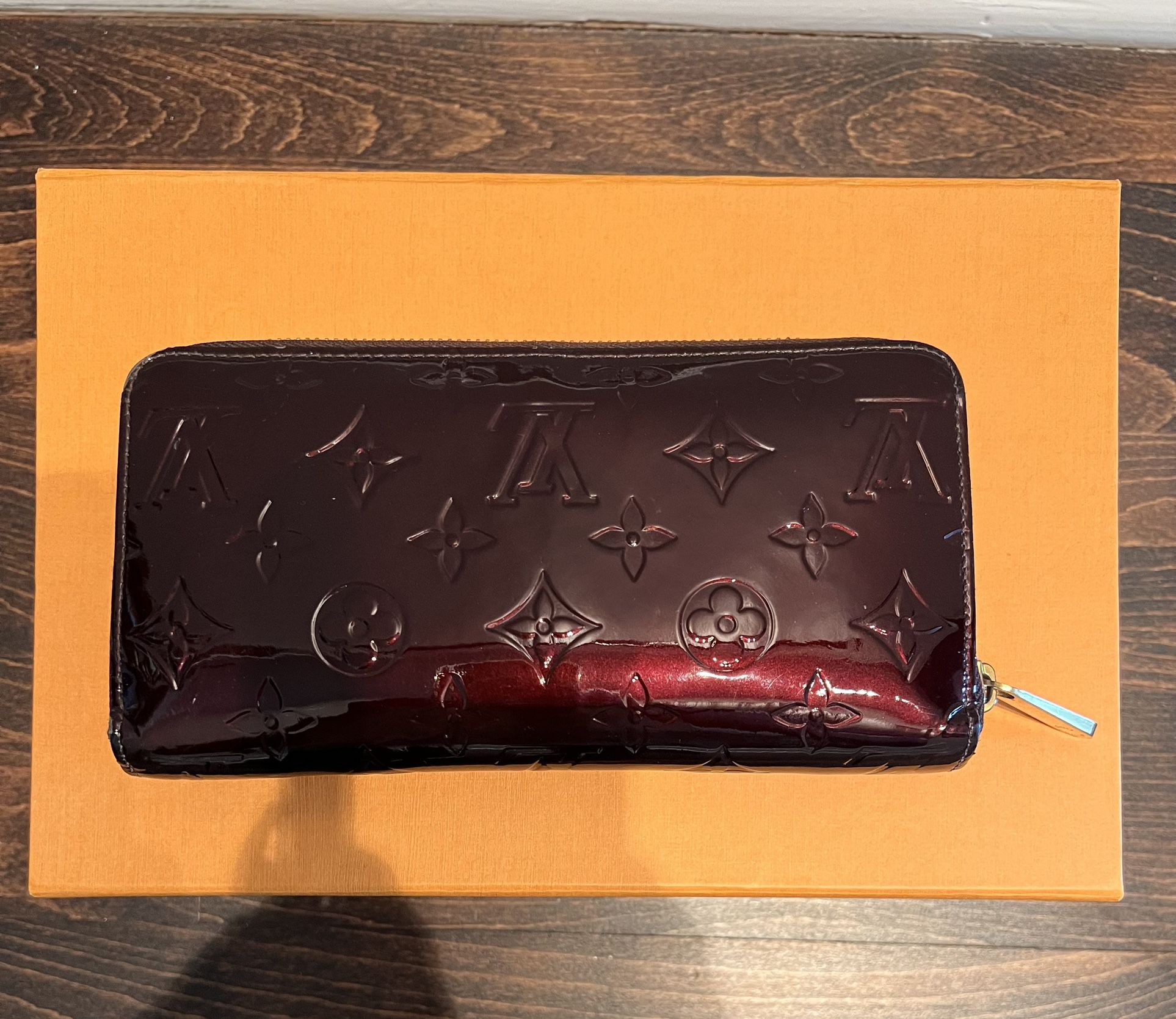 Louis Vuitton Vernis Patent Amarante Leather Zippy Long Wallet